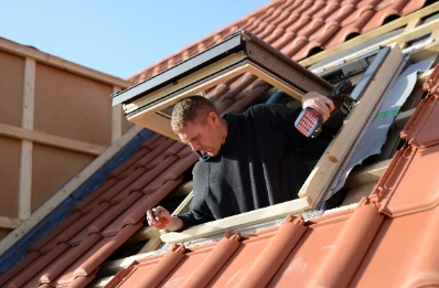 Pose de fenêtres de toit Velux à Barbachen